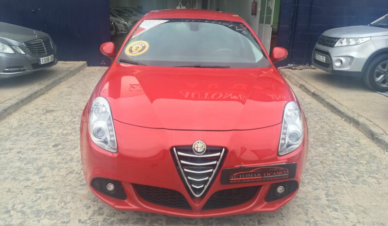 Alfa Romeo Giulietta lleno