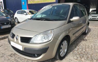 Renault Scenic 1.6i Dynamic 112cv.