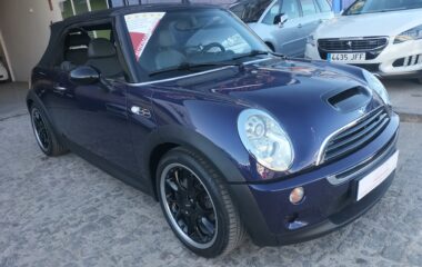 MINI Cooper S Cabrio JCW 211CV