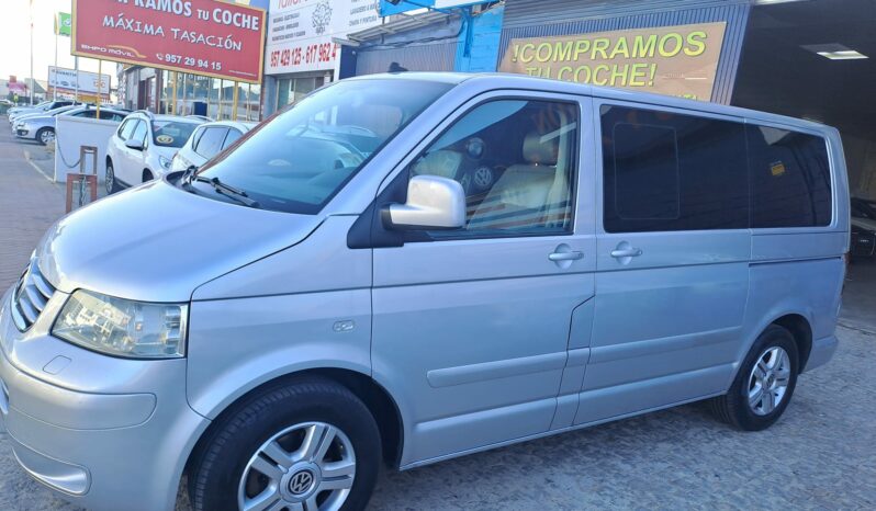 VOLKSWAGEN MULTIVAN 2.5 TDI 175 CV lleno