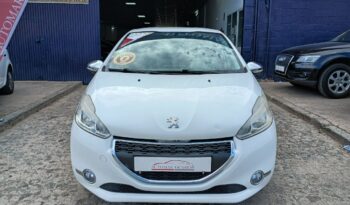 PEUGEOT 208 STYLE 1.2 82 CV lleno