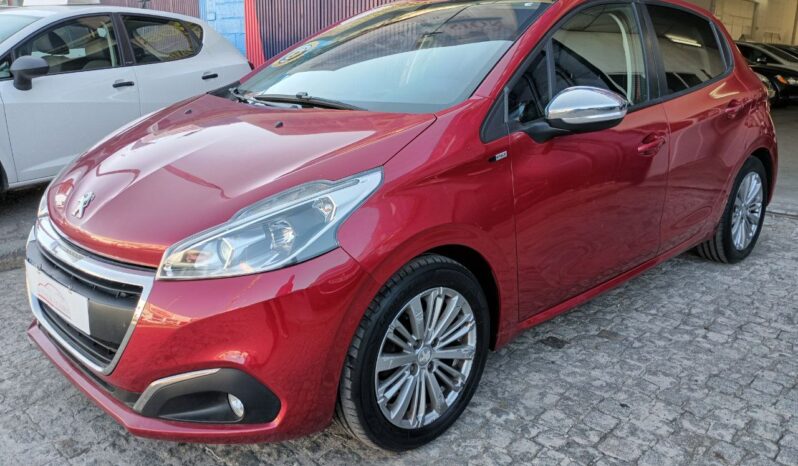 PEUGEOT 208 STYLE 1.2 82 CV lleno