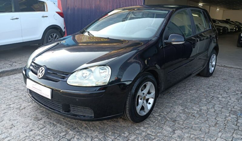 VOLKSWAGEN GOLF V 1.9 TDI 105 CV lleno