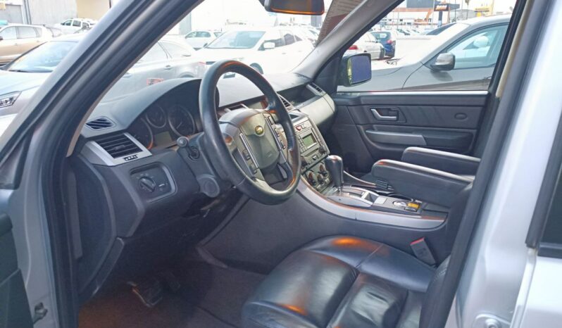 RANGE ROVER SPORT HSE 2.7 TD 190 CV lleno