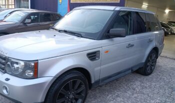 RANGE ROVER SPORT HSE 2.7 TD 190 CV lleno