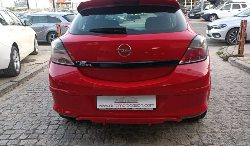 OPEL ASTRA GTC 1.9 CDTI 120 CV lleno