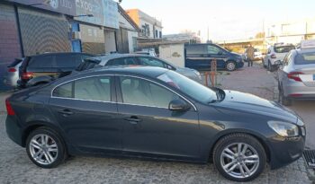 VOLVO S60 3D 2.0 163 CV lleno