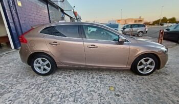 VOLVO V40 1.6 D2 115CV lleno