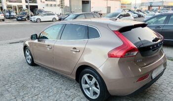 VOLVO V40 1.6 D2 115CV lleno