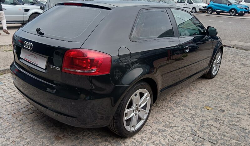 AUDI A 1.6 TDI 105 CV lleno