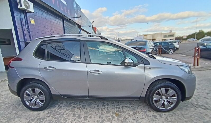 PEUGEOT 2008 STYLE 1.6 HDI 100 CV lleno