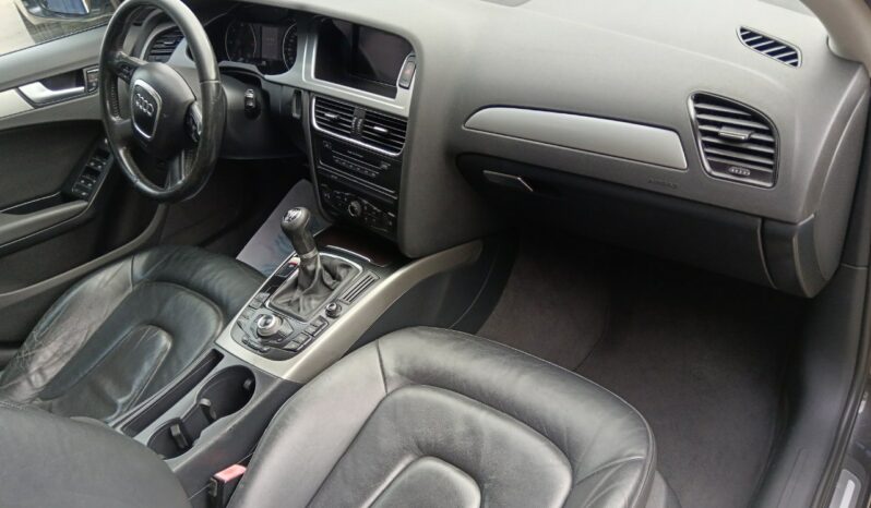 AUDI A4 2.0 TDI 143 CV lleno