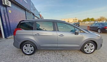 PEUGEOT 5008 STYLE  1.6 BLUEHDI 120 CV lleno