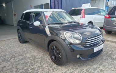 MINI Countryman 1.6i 120cv 5p
