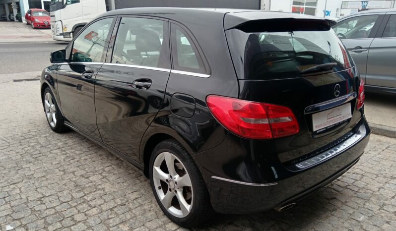 Mercedes B180 Avantgarde lleno