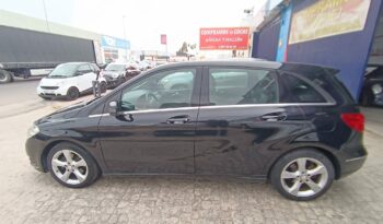 Mercedes B180 Avantgarde lleno