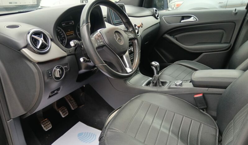 Mercedes B180 Avantgarde lleno