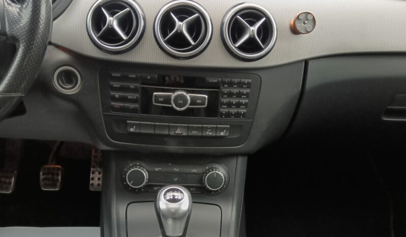 Mercedes B180 Avantgarde lleno