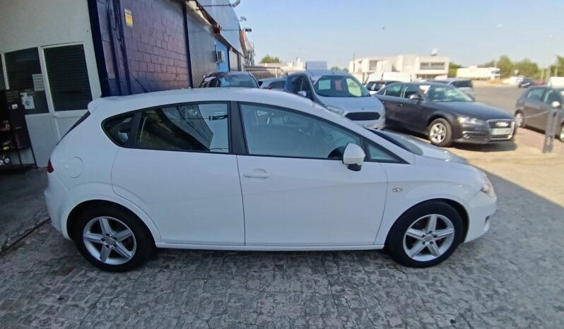 SEAT LEÓN 1.6TDI 115CV COPA lleno