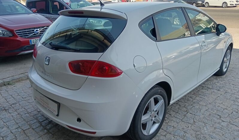 SEAT LEÓN 1.6TDI 115CV COPA lleno
