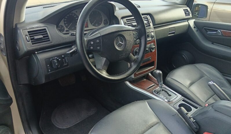 Mercedes B180 AVANTGRDE Auto. lleno