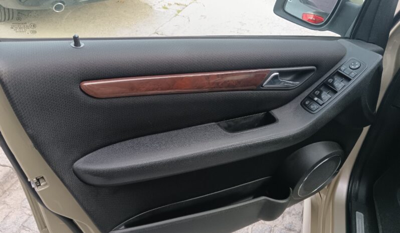 Mercedes B180 AVANTGRDE Auto. lleno