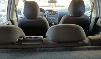 Citroen C4 Live 1.2 e-THP 110cv. lleno