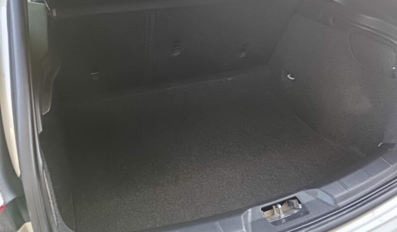 Citroen C4 Live 1.2 e-THP 110cv. lleno