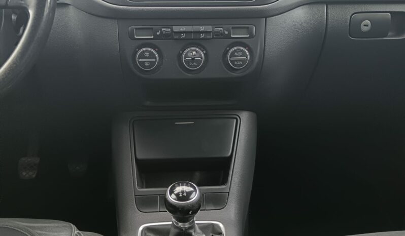 Volkswagen Golf Plus 1.6i 105cv Highline. lleno