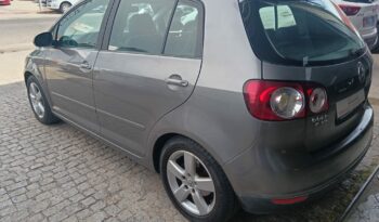 Volkswagen Golf Plus 1.6i 105cv Highline. lleno