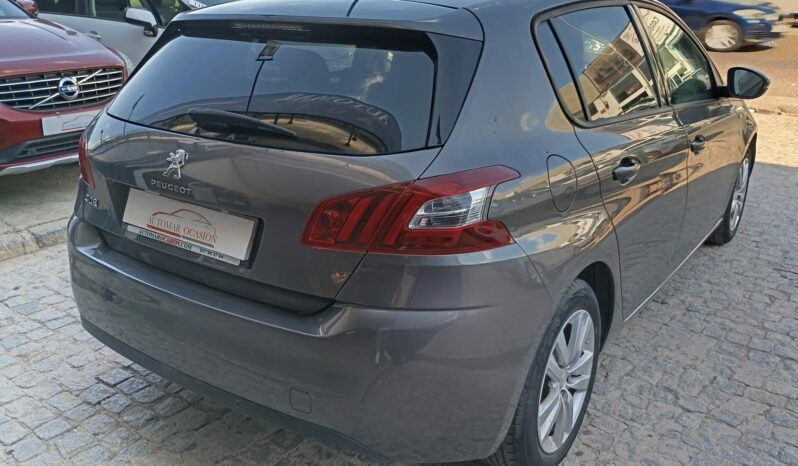 Peugeot 308 1.2i e-THP Style 110cv lleno