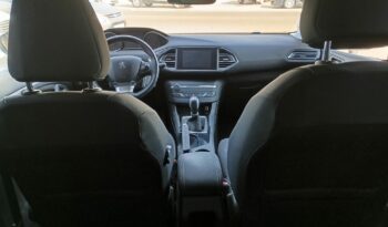 Peugeot 308 1.2i e-THP Style 110cv lleno