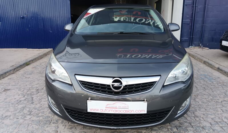 Opel Astra 1.7cdti Enjoy 110cv. lleno