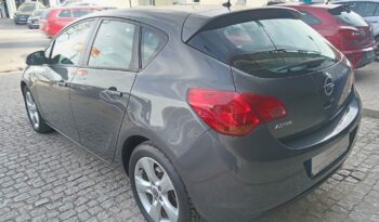 Opel Astra 1.7cdti Enjoy 110cv. lleno