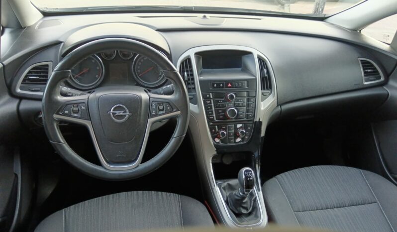 Opel Astra 1.7cdti Enjoy 110cv. lleno
