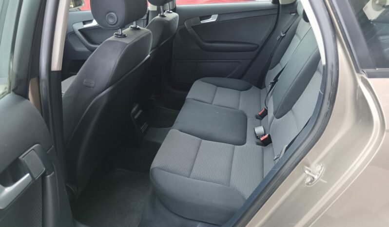 Audi A3 1.9tdi Ambiente 105cv 5p. lleno