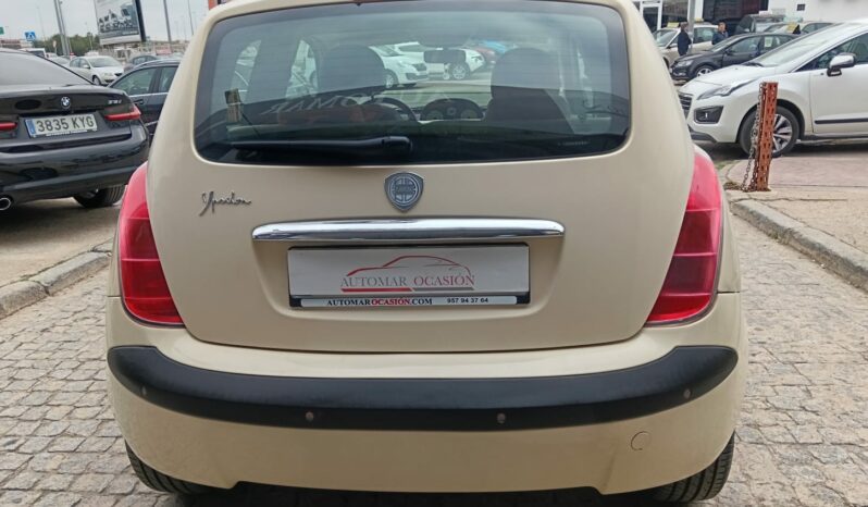 Lancia Ypsilon 1.4i Platinum 95cv Auto. lleno
