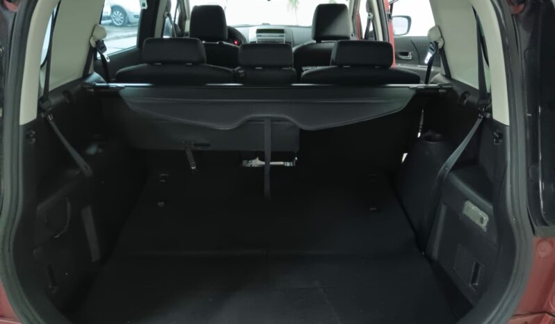 Mazda Mazda5 Luxury 7pl 136cv. lleno