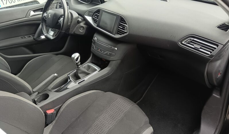 Peugeot 308 Style 120cv. lleno