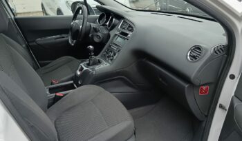 Peugeot 5008 Style 7pl 120cv lleno