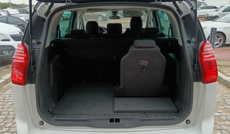 Peugeot 5008 Style 7pl 120cv lleno