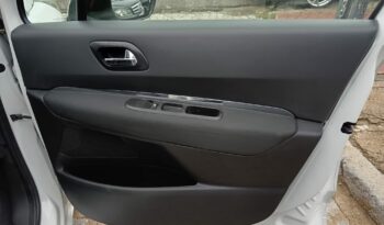 Peugeot 5008 Style 7pl 120cv lleno