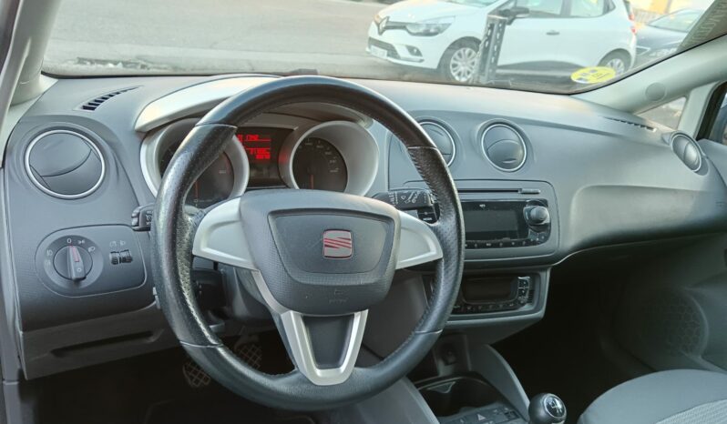 Seat Ibiza 1.6TDI Style 105CV. lleno