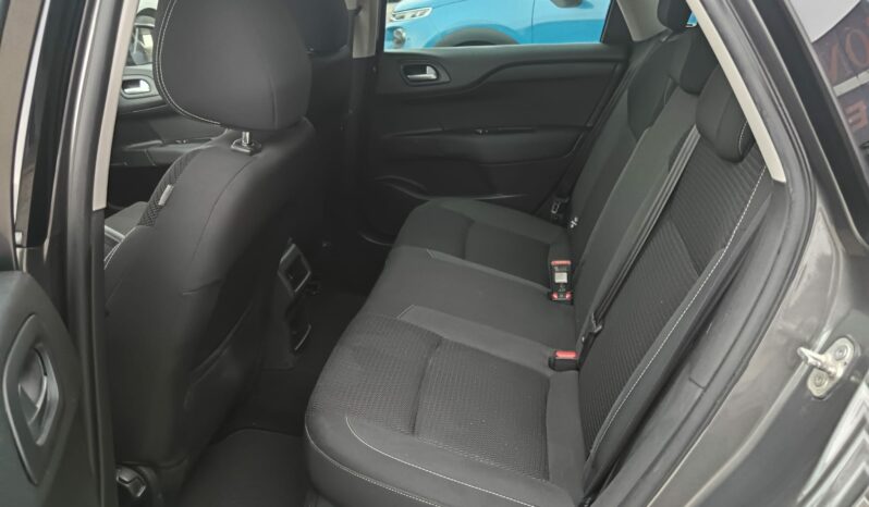 Citroen C4 Feel 115cv. lleno
