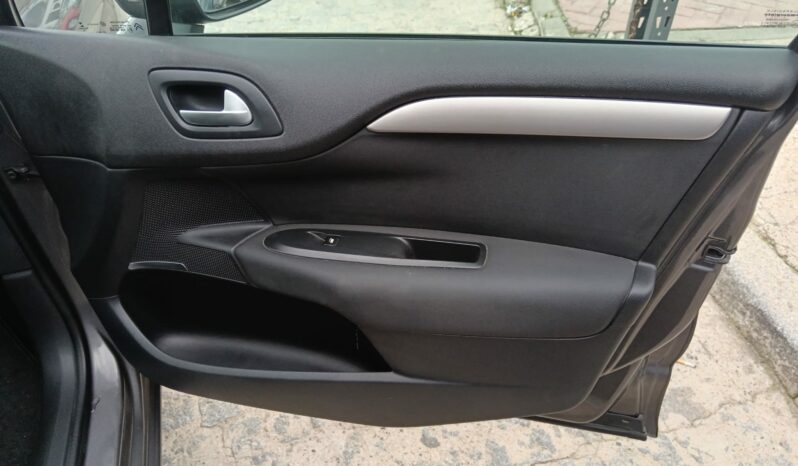 Citroen C4 Feel 115cv. lleno