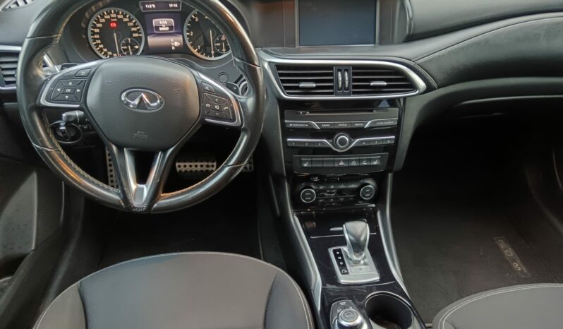 Infiniti Q30 Premium 2.2cdi 170cv 7G lleno