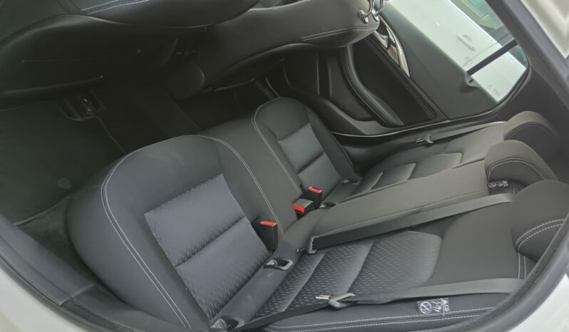 Infiniti Q30 Premium 2.2cdi 170cv 7G lleno