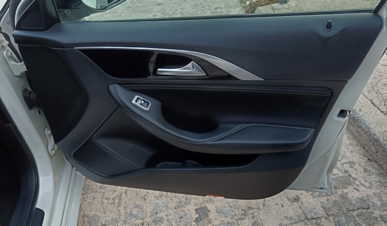 Infiniti Q30 Premium 2.2cdi 170cv 7G lleno
