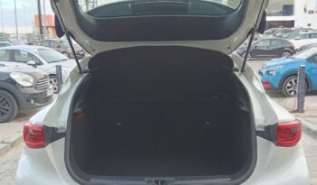 Infiniti Q30 Premium 2.2cdi 170cv 7G lleno