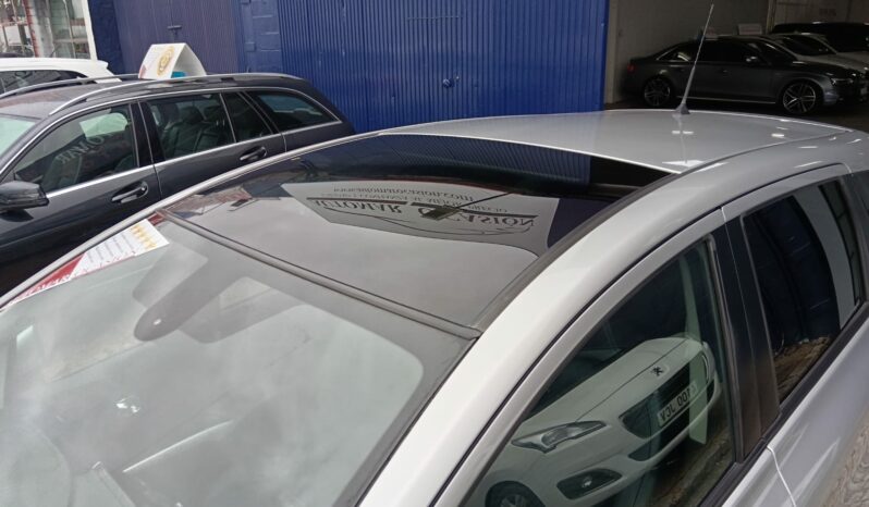 Nissan Note Tekna Premium Auto. lleno